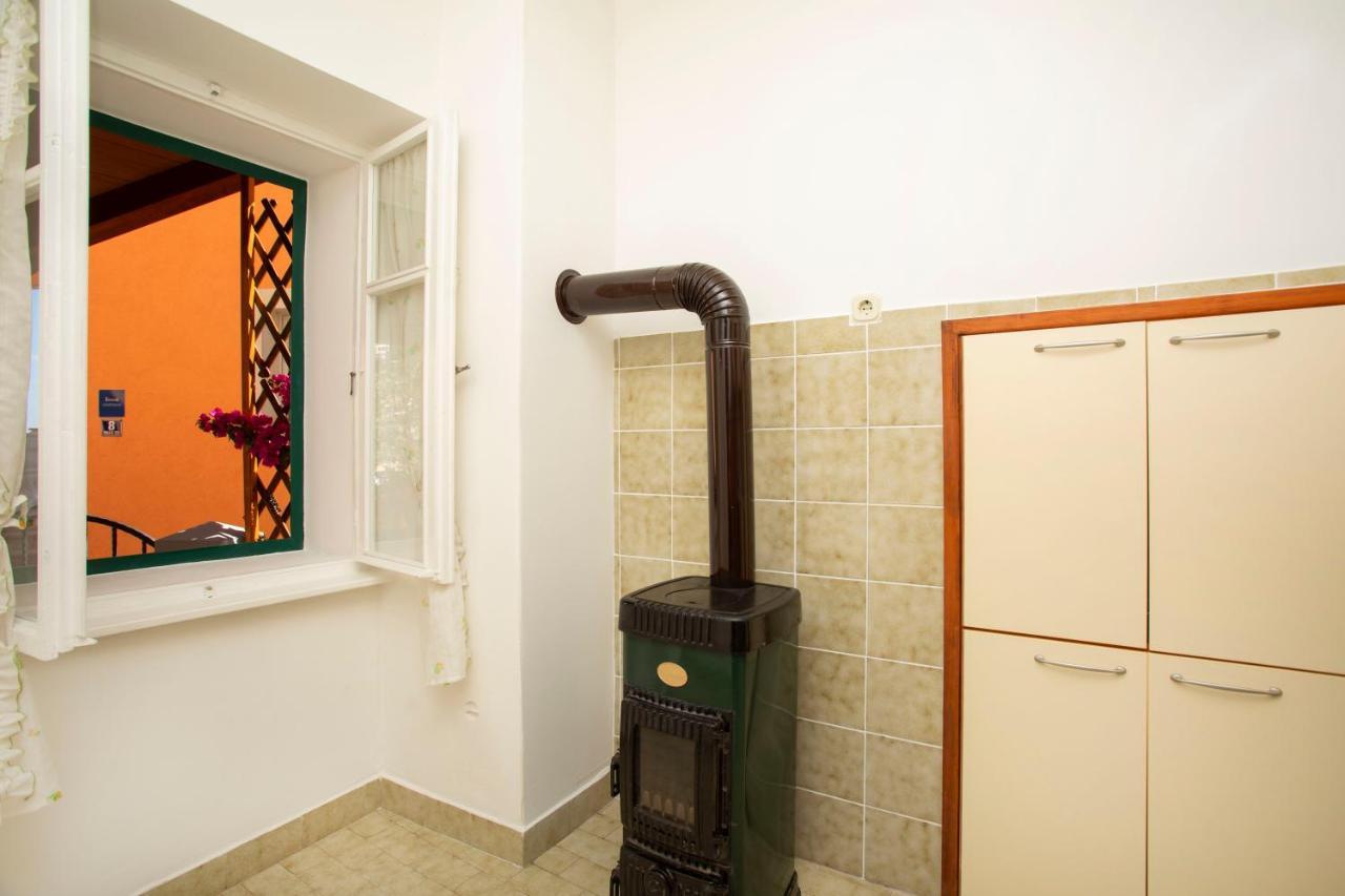 Casa Santo E Albina Rabac Villa Exterior photo